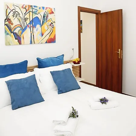 아파트 Castel Sant Angelo's Harmonious