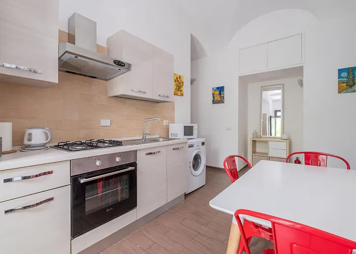 Apartment Castel Sant Angelo'S Harmonious Apartment *